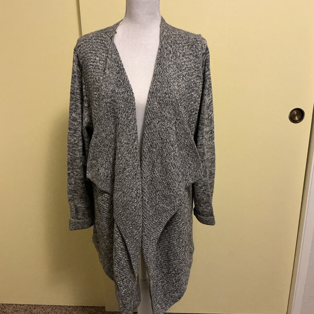 GapBody Elegant Black and Gray Women's Cardigan